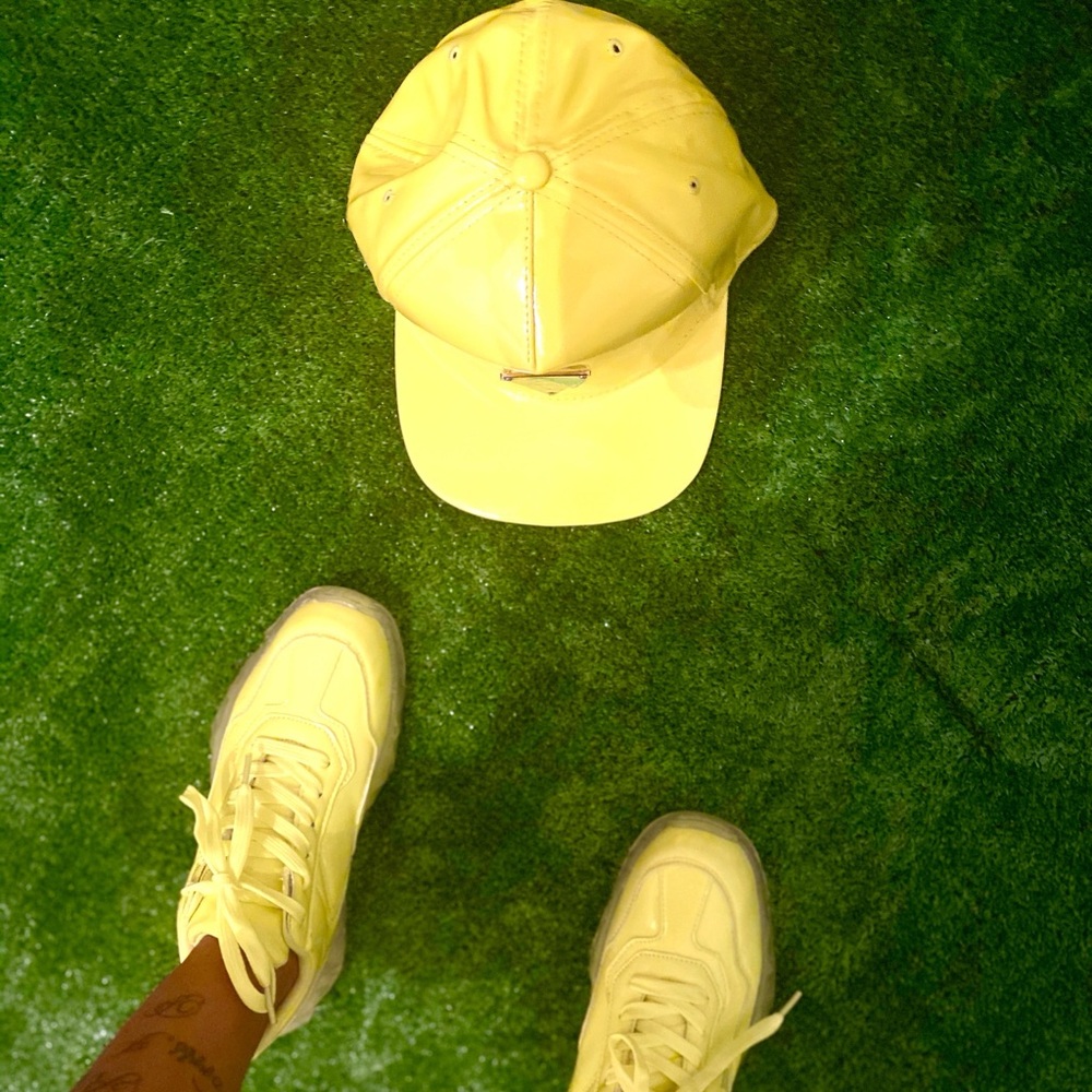 Translucent geometrical sneakers (Neon Yellow) - Picture 3 of 3
